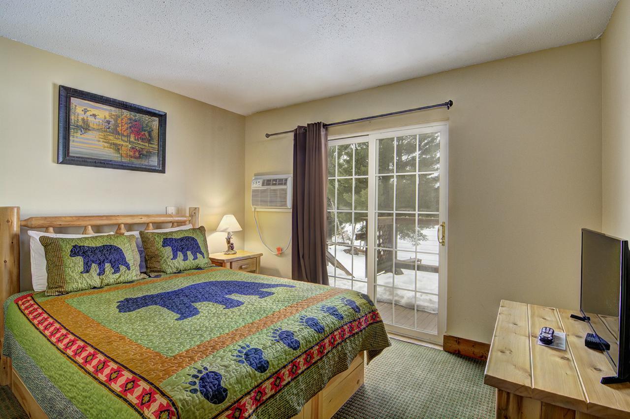 Resort And Eagle River